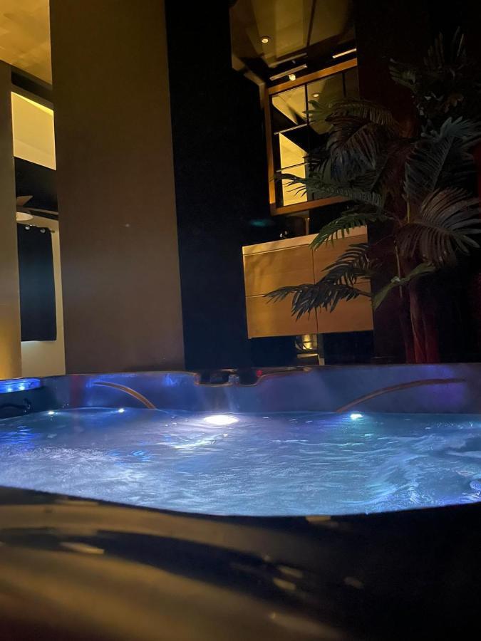 La Suite Grenoble Spa Jacuzzi Et Sauna Privatif Exteriör bild